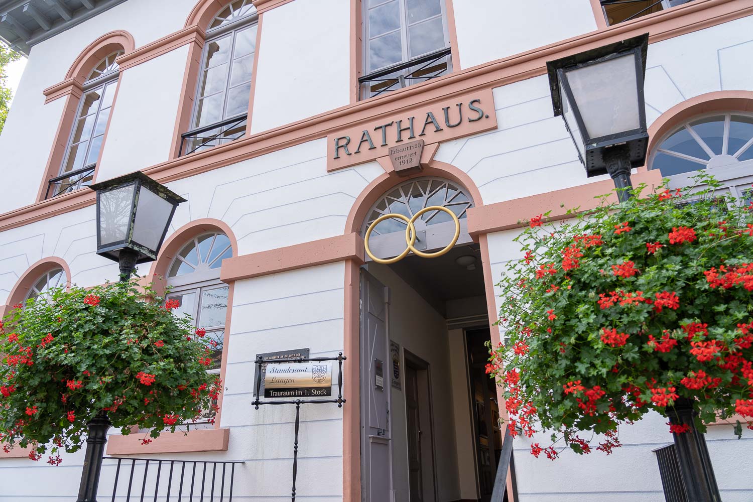 Hochzeitsfotograf Frank Guder im alten Rathaus Langen